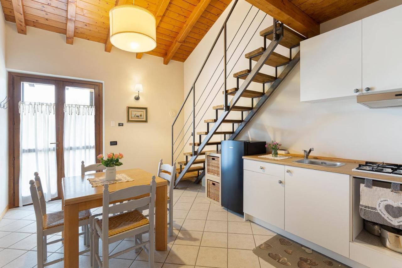 Bb10 Oasi Guest House Arona Luaran gambar