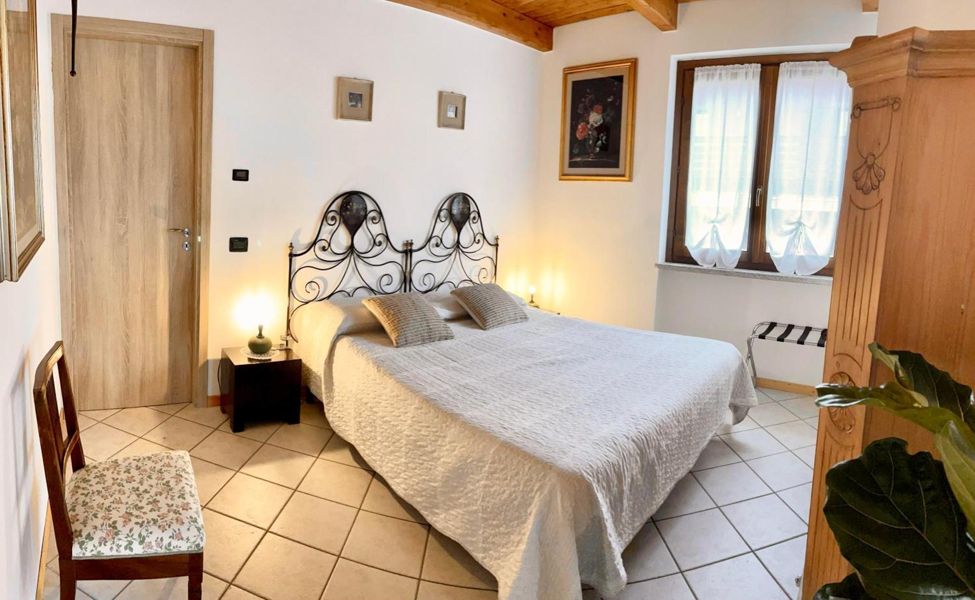 Bb10 Oasi Guest House Arona Luaran gambar
