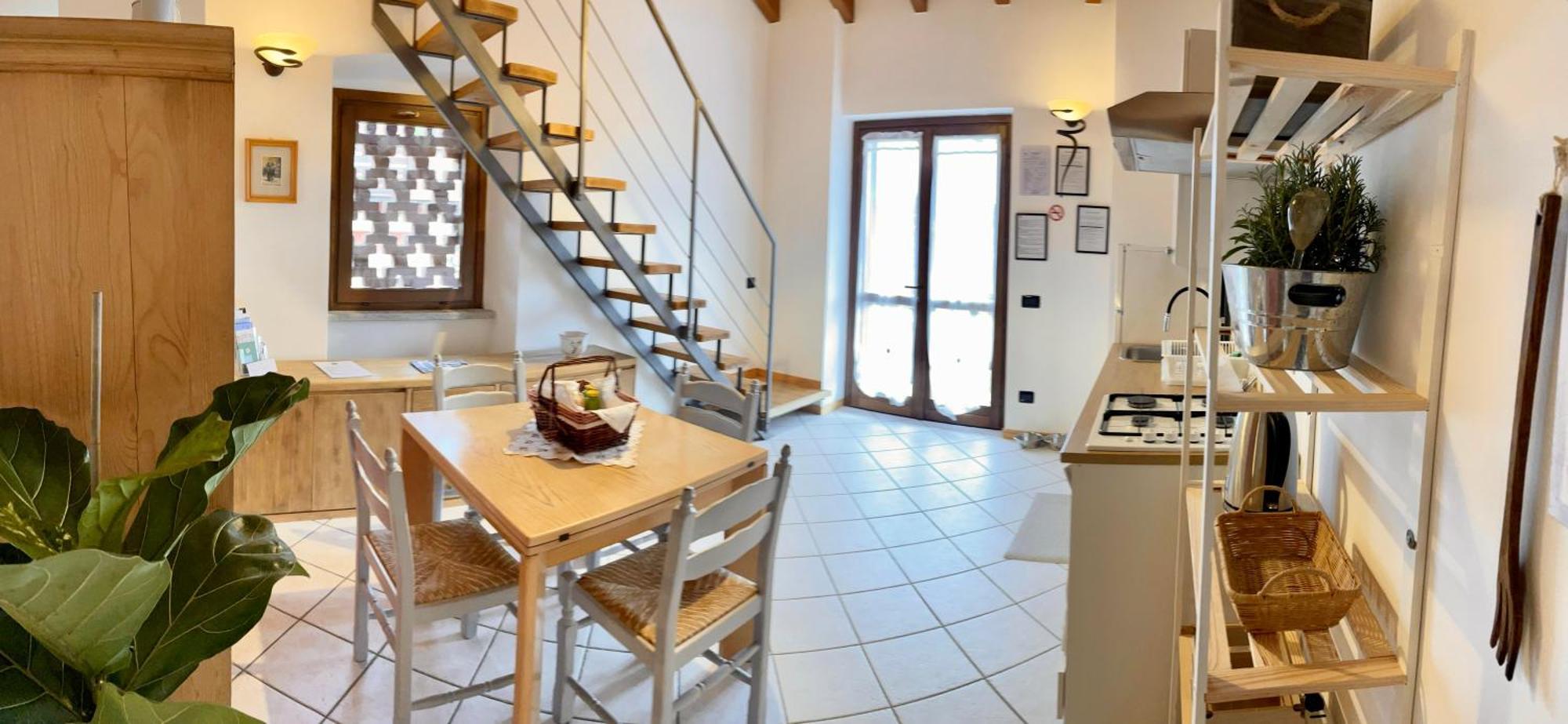 Bb10 Oasi Guest House Arona Luaran gambar