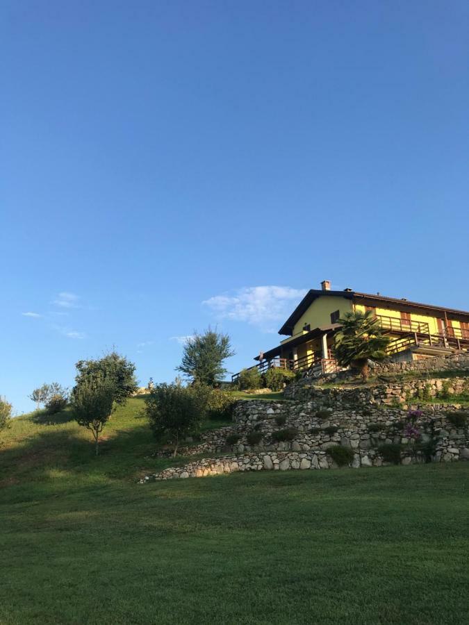 Bb10 Oasi Guest House Arona Luaran gambar